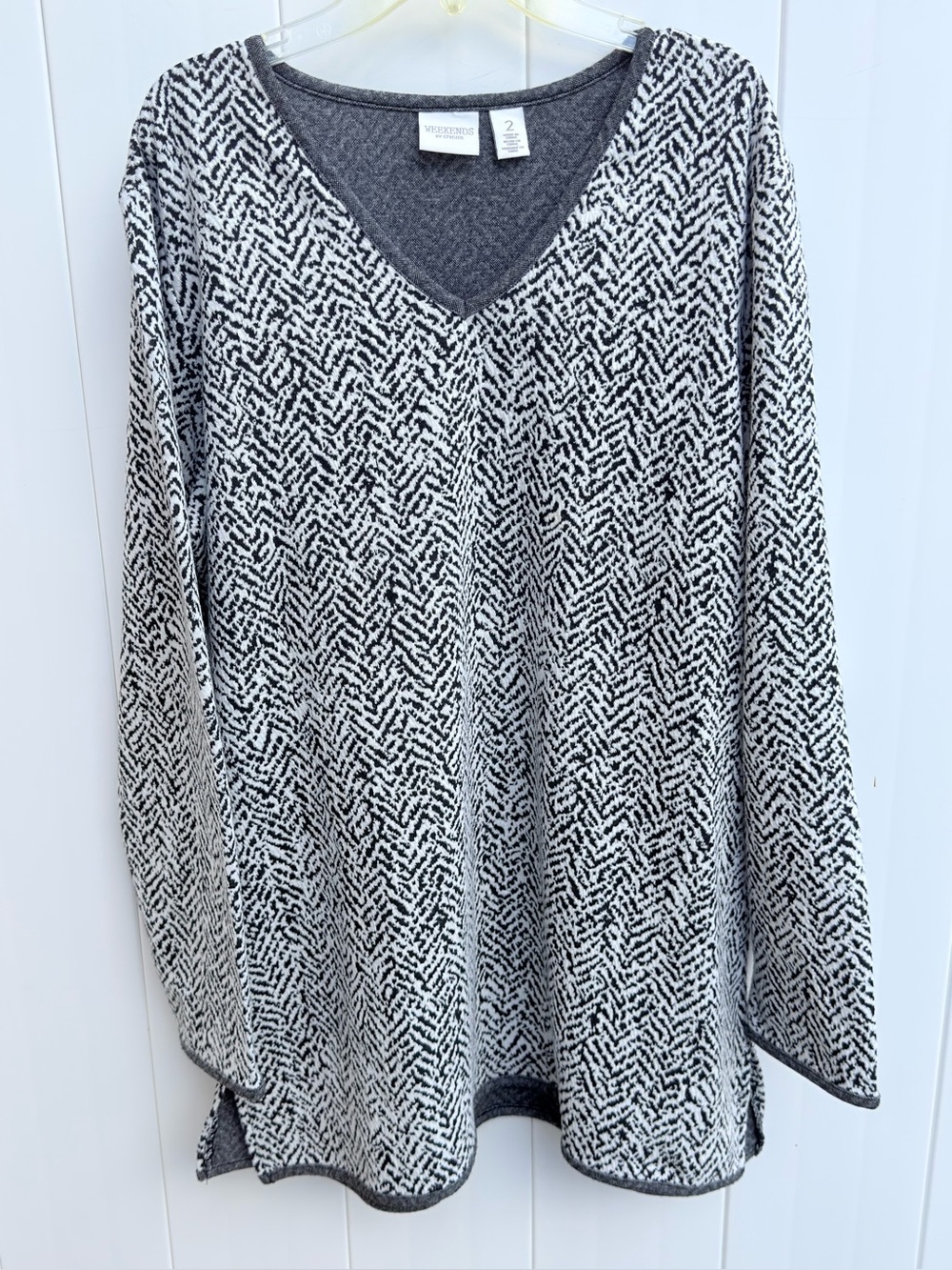 Weekends by Chico's Black and White V-Neck Knit Sweater Chico’s 2